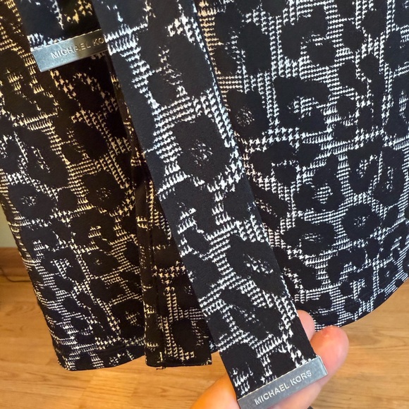 Michael Kors - EUC Leopard print dress. Size medium - Picture 6 of 9